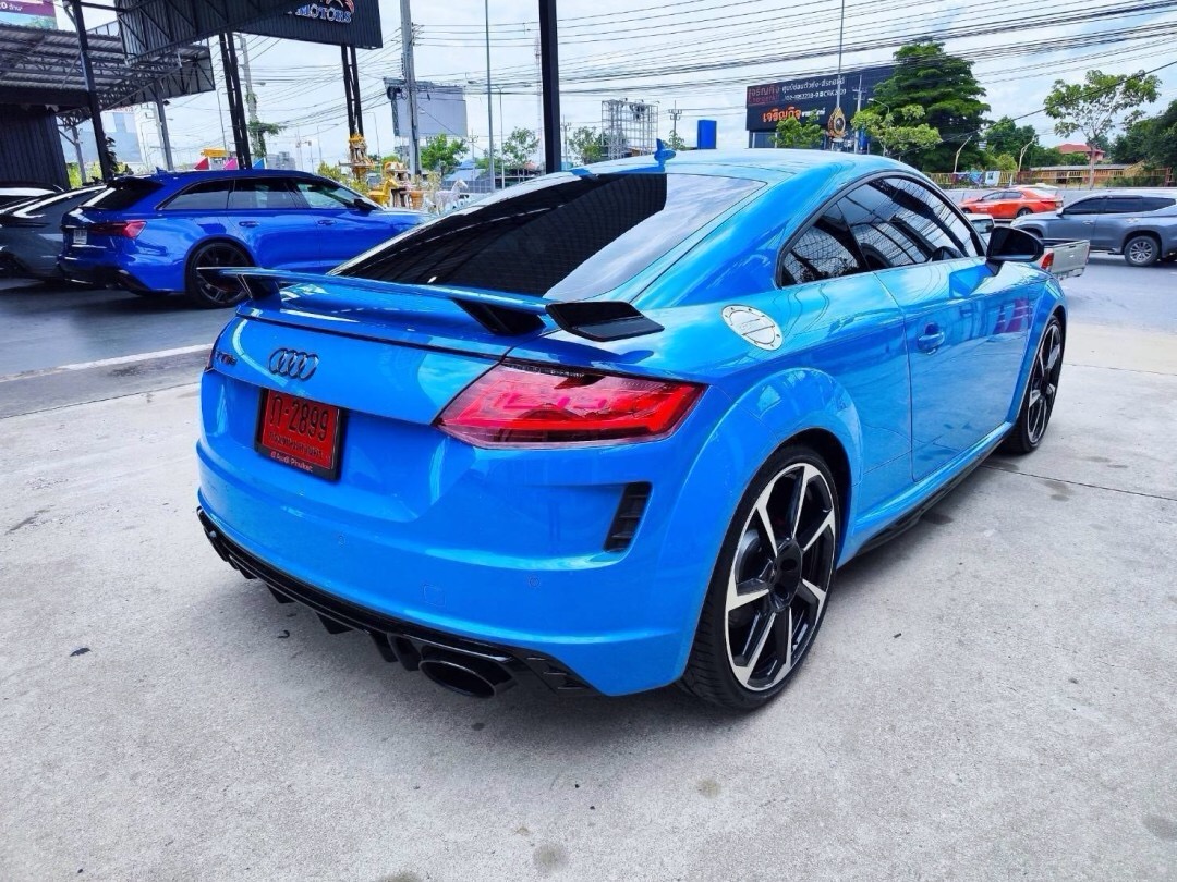 2022 Audi TT RS Coupe สีฟ้า (รูปที่ 11)