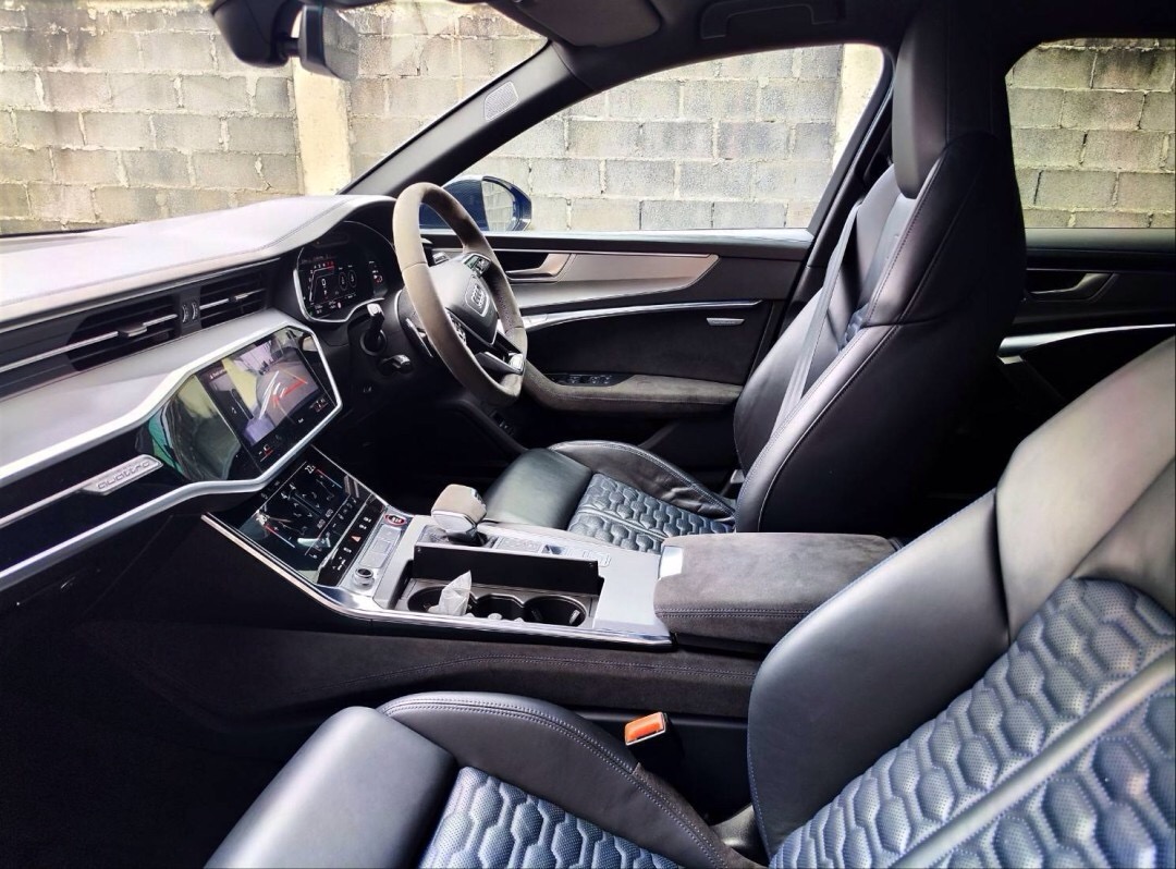 2021 Audi RS 6 Avant V8 4.0 Bi-Turbo สีน้ำเงิน (รูปที่ 7)