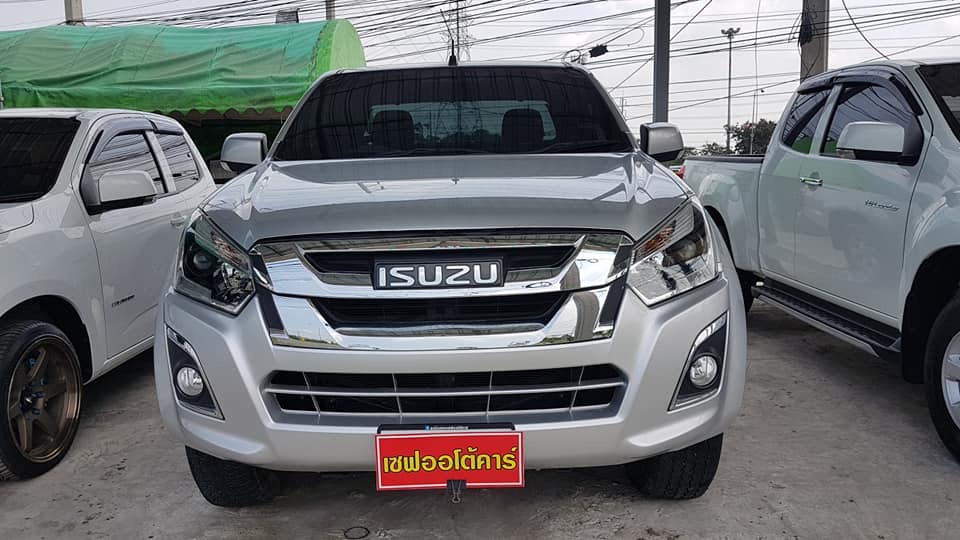 Isuzu D-Max Hi-Lander (Cab) ปี 2015 สีเงิน