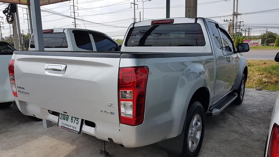 Isuzu D-Max Hi-Lander (Cab) ปี 2015 สีเงิน (รูปที่ 5)