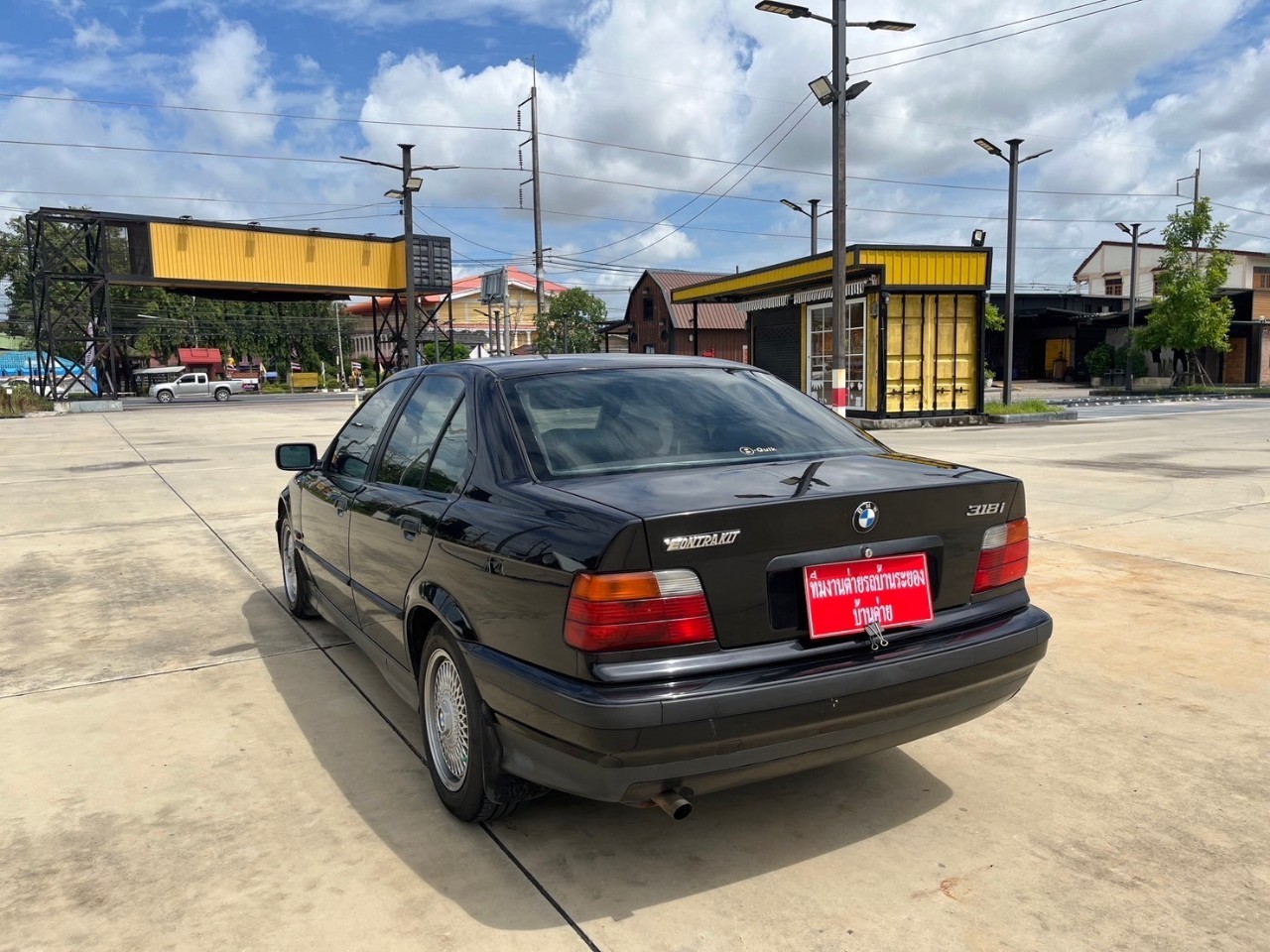 1996 BMW 318i 1.8 สีดำ (รูปที่ 5)