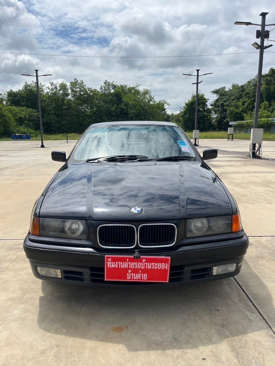 1996 BMW 318i 1.8 สีดำ