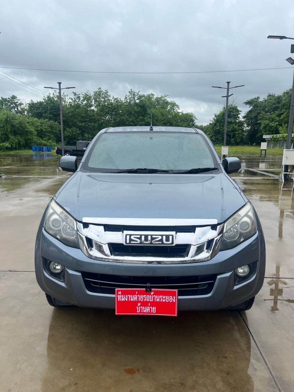 2013 Isuzu D-Max Space Cab สีเทา (รูปที่ 4)