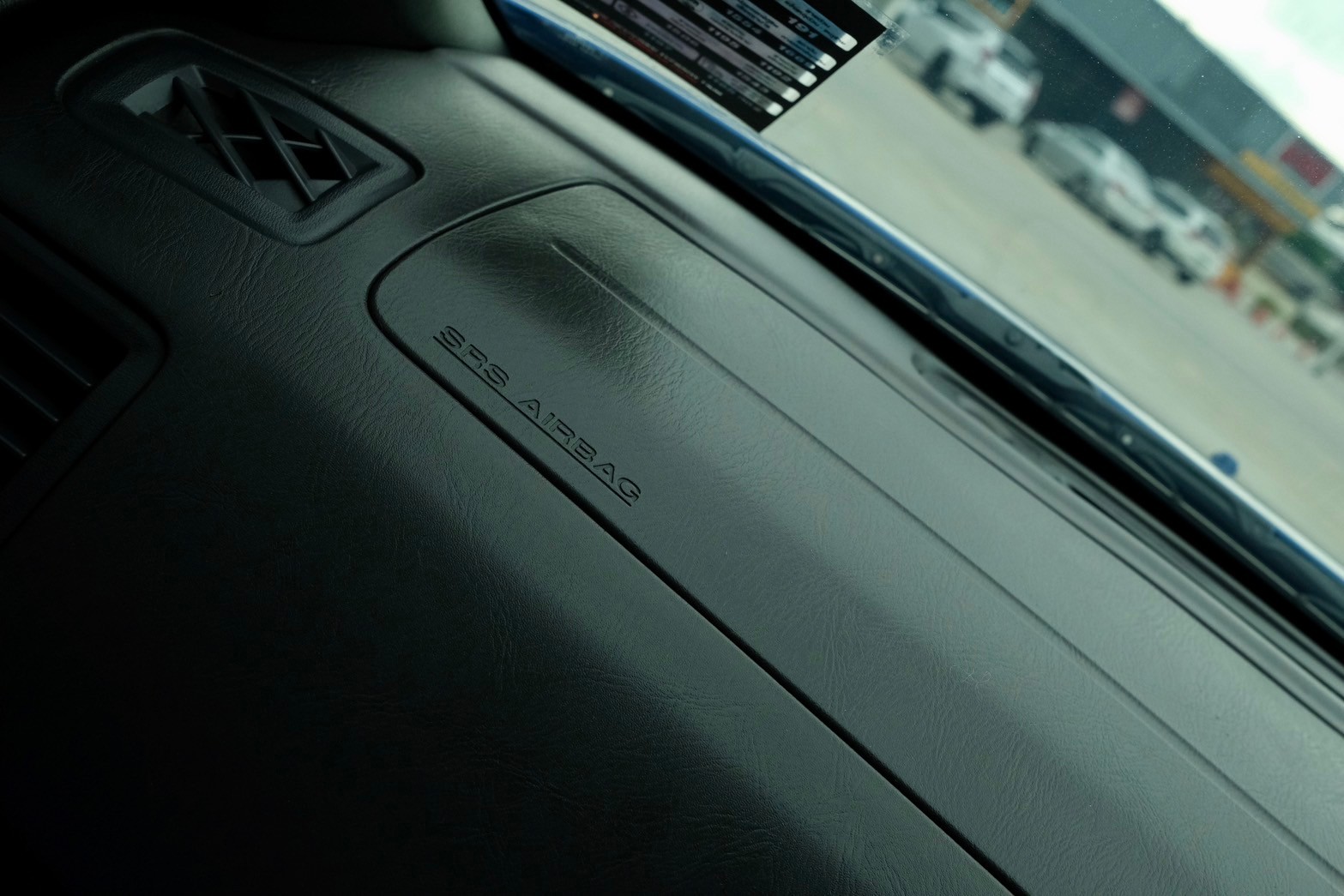 Nissan Skyline Gt-r R34 ปี:2010 สี:น้ำเงิน เกียร์:ธรรมดา เครื่องยนต์:เบนซิน (รูปที่ 2)