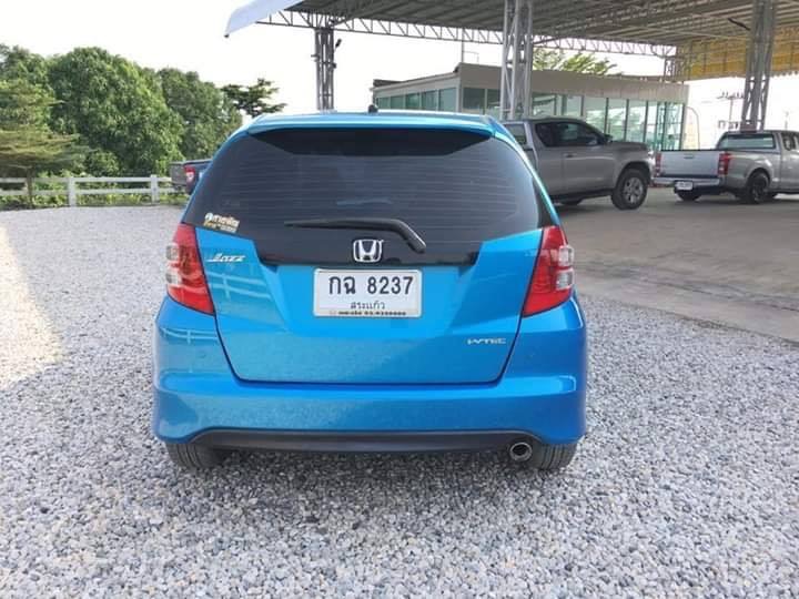 Honda Jazz GE ปี 2010 สีน้ำเงิน (รูปที่ 4)