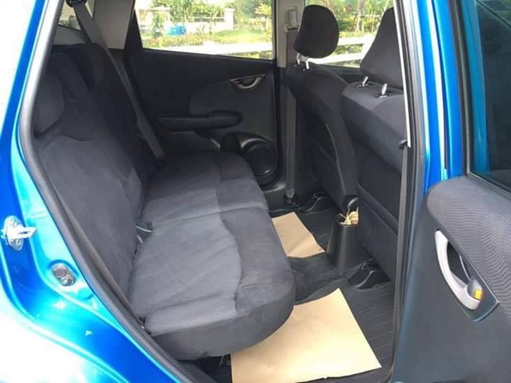 Honda Jazz GE ปี 2010 สีน้ำเงิน (รูปที่ 9)