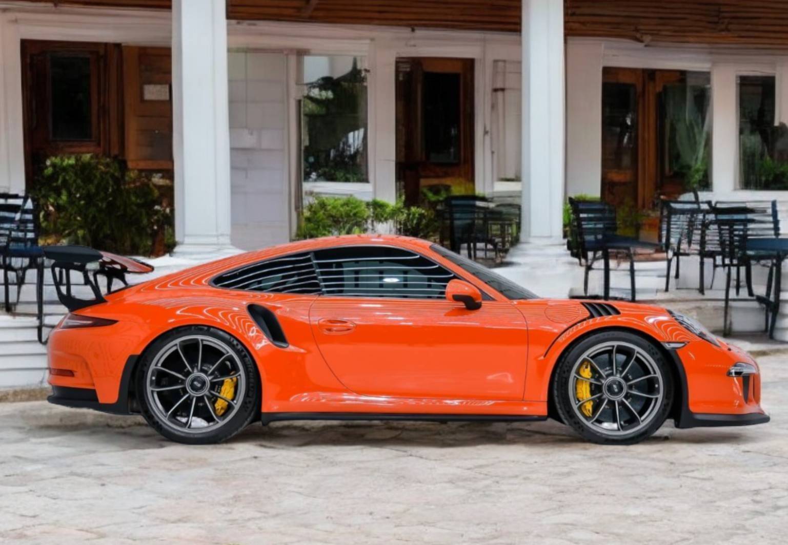 2016 Porsche 911 Carrera GTS สีส้ม (รูปที่ 5)