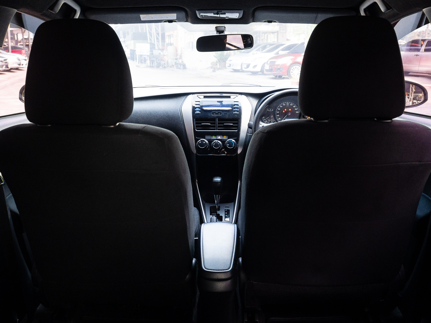 TOYOTA YARIS 1.2 ENTRY (รูปที่ 20)