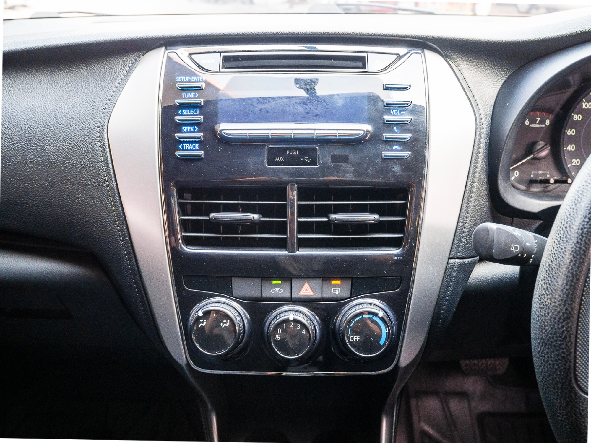 TOYOTA YARIS 1.2 ENTRY (รูปที่ 28)