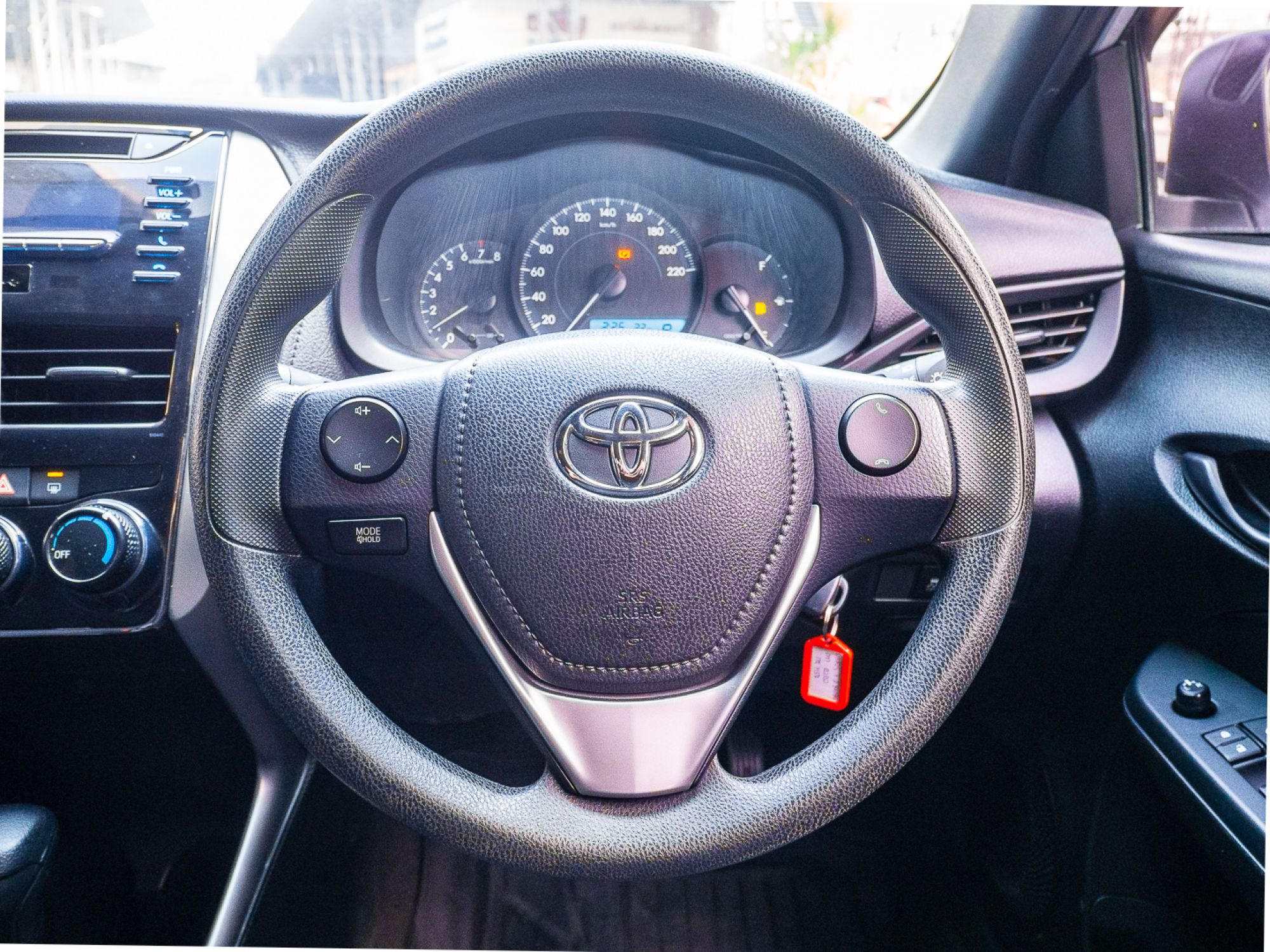 TOYOTA YARIS 1.2 ENTRY (รูปที่ 25)