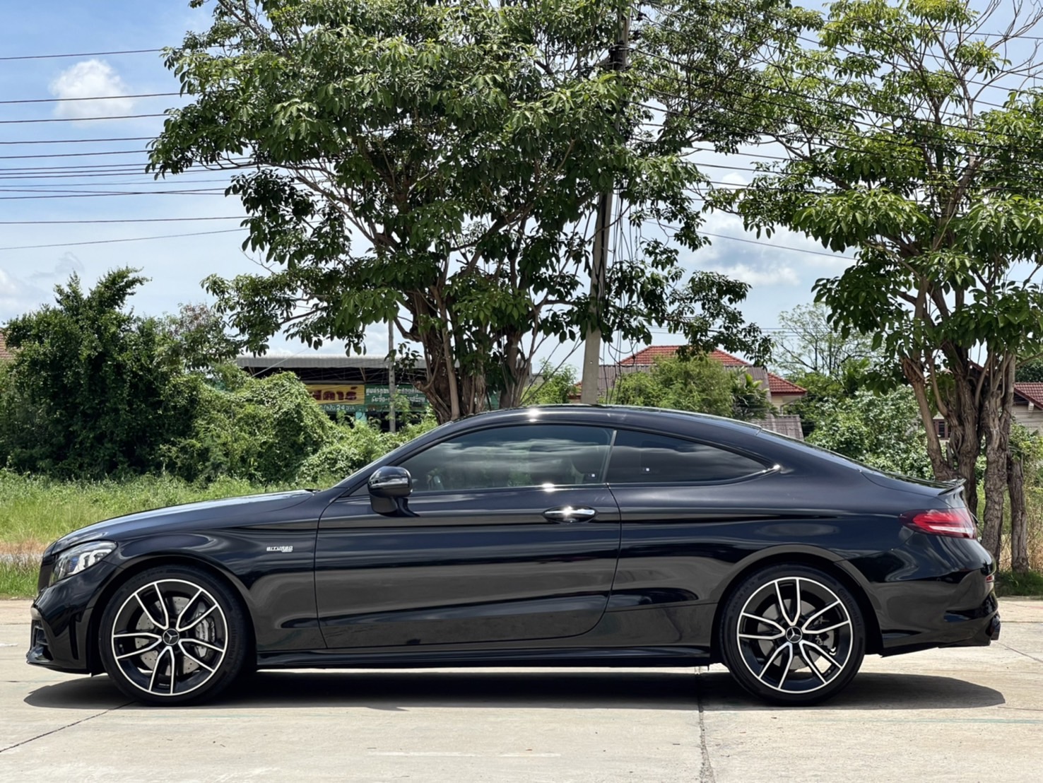 Mercedes Benz AMG C43 Coupe 4MATIC ปี 2021 รถสวย สภาพป้ายแดง (รูปที่ 10)