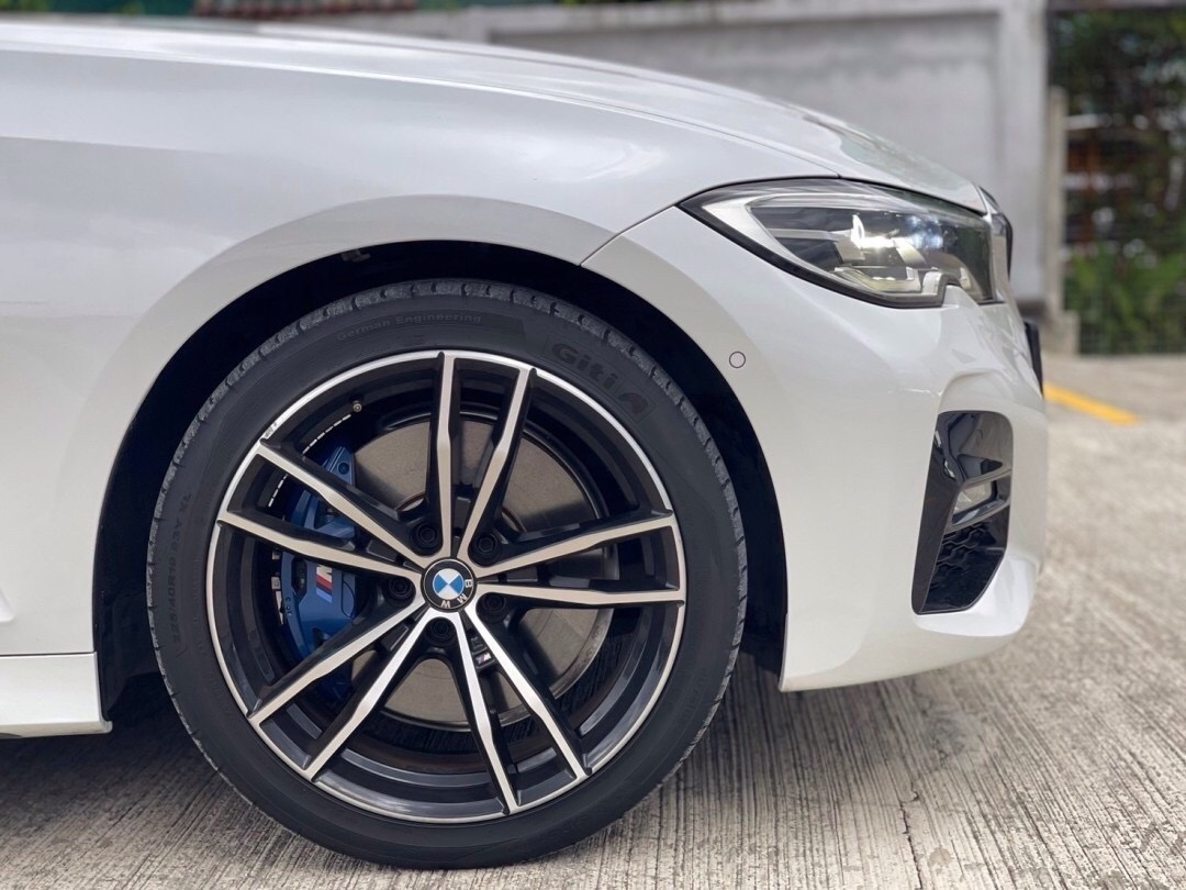2022 BMW 330e Msport สีขาว (รูปที่ 5)