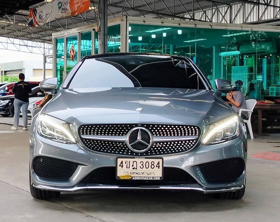 2016 Mercedes-Benz CLA-Class CLA-CLass CLA250 สีเทา (รูปที่ 2)