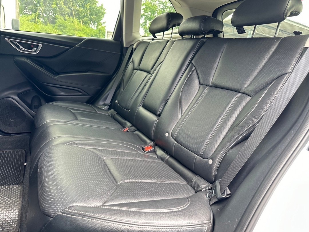 2020 Subaru Gen5 Forester (SK) สีเทา (รูปที่ 9)