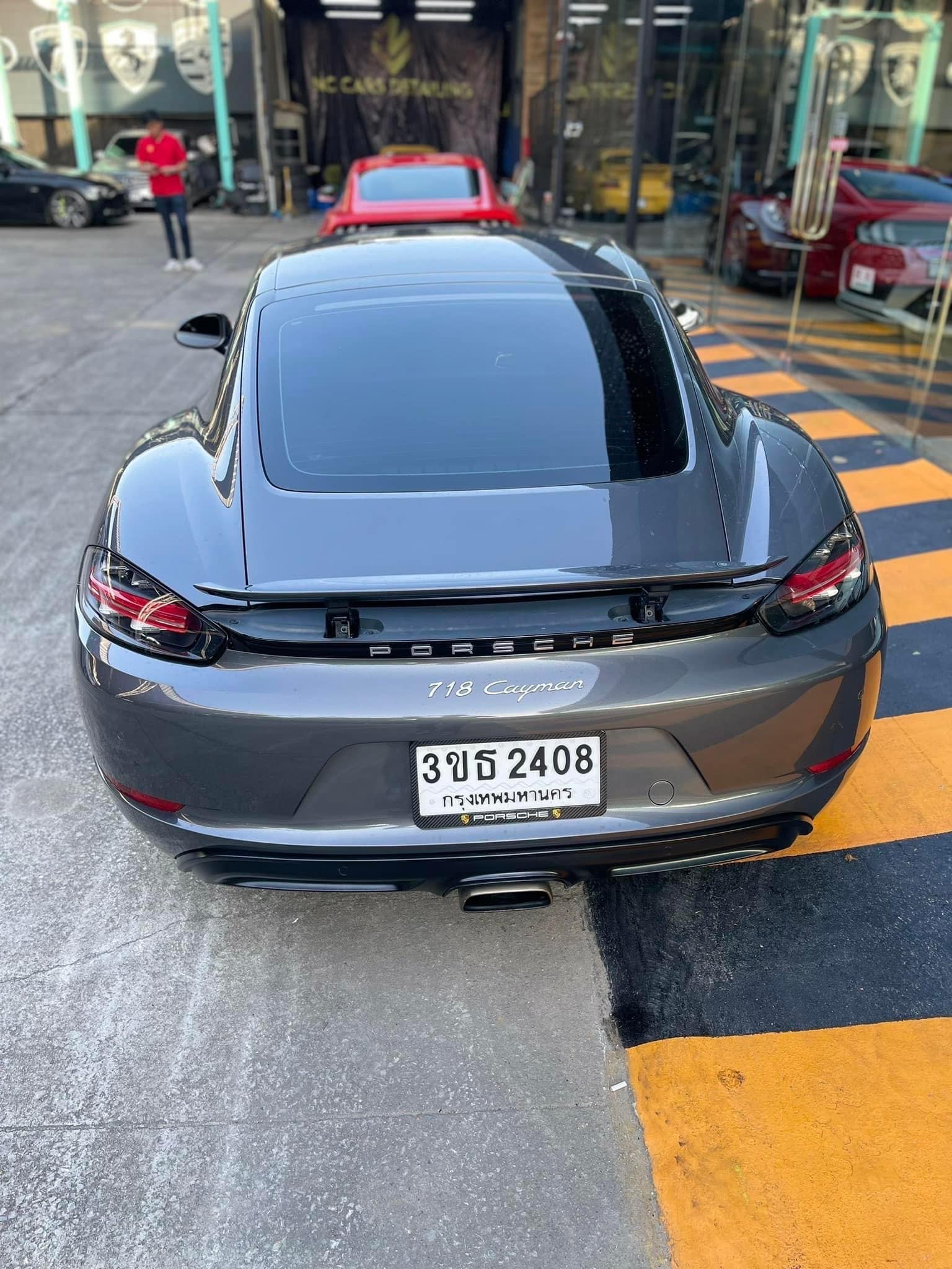 2017 Porsche Cayman 718 coupe สีเทา (รูปที่ 6)