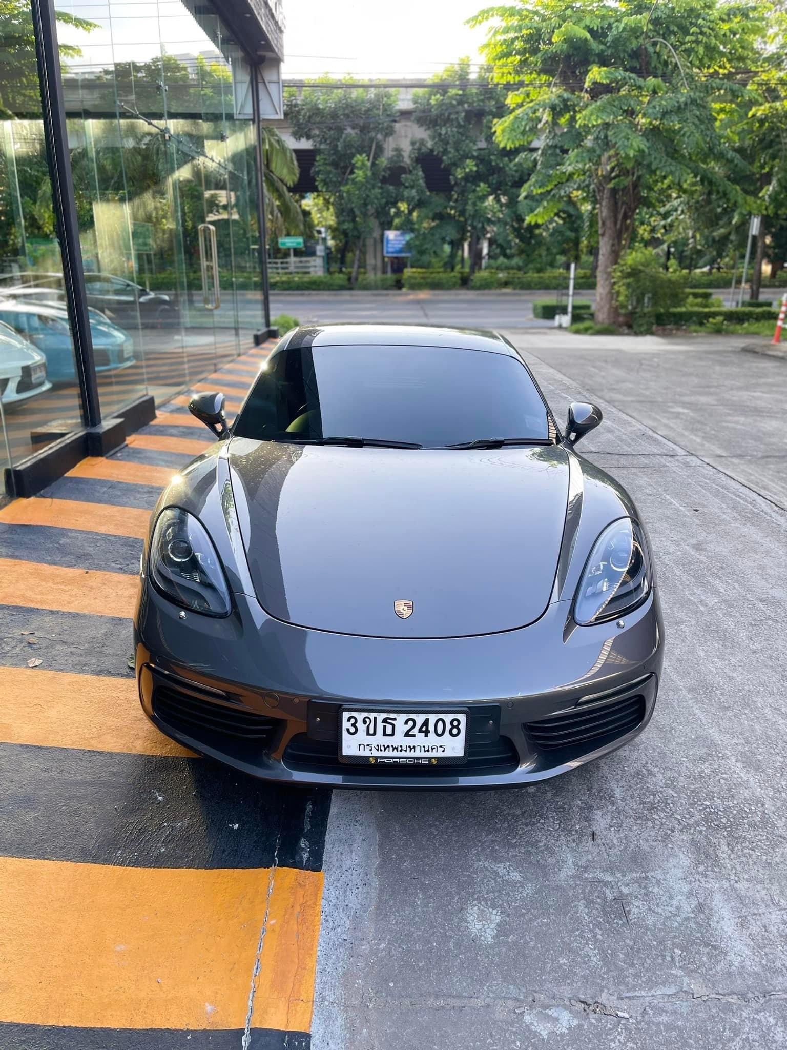 2017 Porsche Cayman 718 coupe สีเทา (รูปที่ 3)