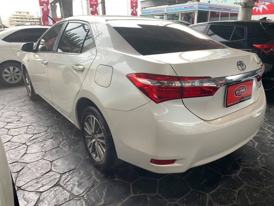 Toyota Corolla Altis โฉม 14-16 ปี 2016 สีขาว (รูปที่ 4)