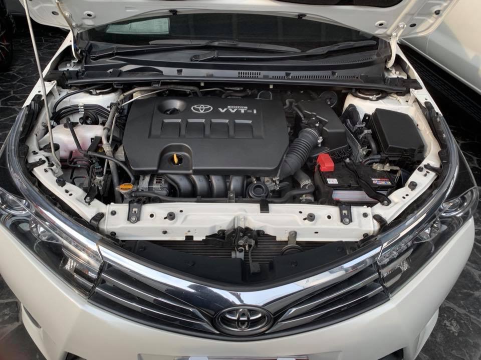 Toyota Corolla Altis โฉม 14-16 ปี 2016 สีขาว (รูปที่ 10)