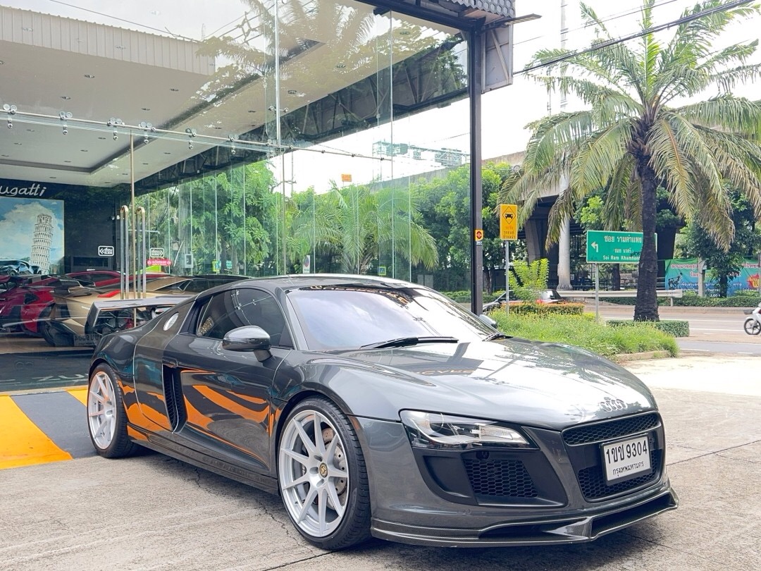 2009 Audi R8 V8 Coupe สีเทา (รูปที่ 2)