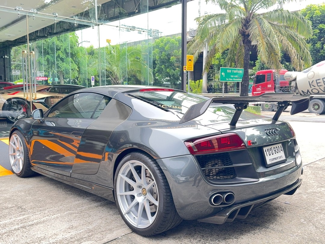 2009 Audi R8 V8 Coupe สีเทา (รูปที่ 10)
