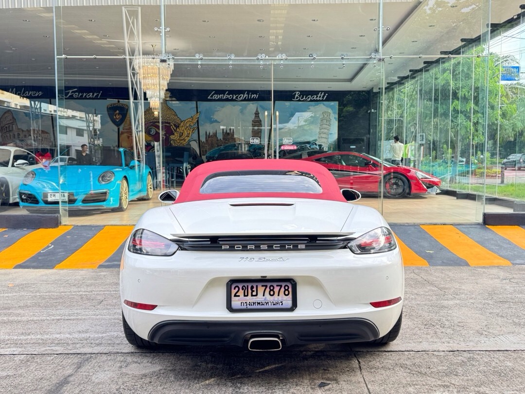 2017 Porsche 718 Boxster สีขาว (รูปที่ 5)