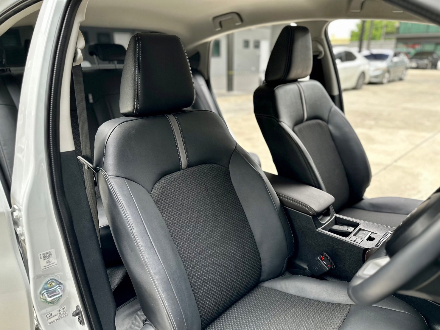 ไมล์ 6,000 กม.Toyota Yaris Ativ 1.2 Premium ปี 2023 (รูปที่ 22)