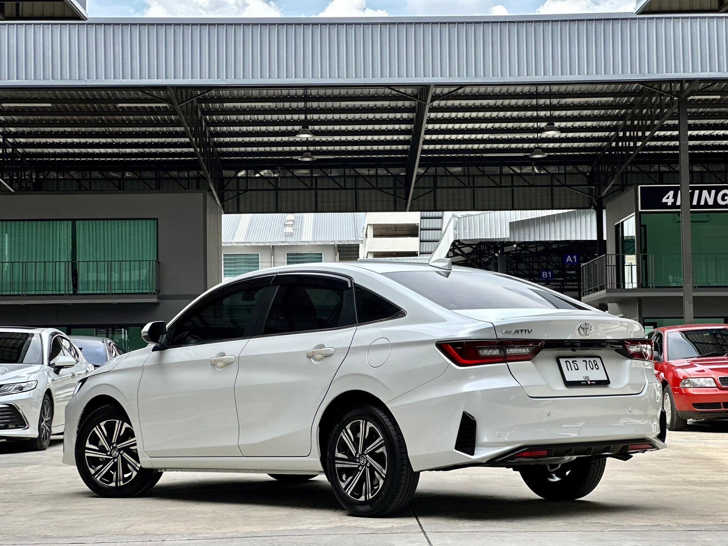 ไมล์ 6,000 กม.Toyota Yaris Ativ 1.2 Premium ปี 2023 (รูปที่ 9)