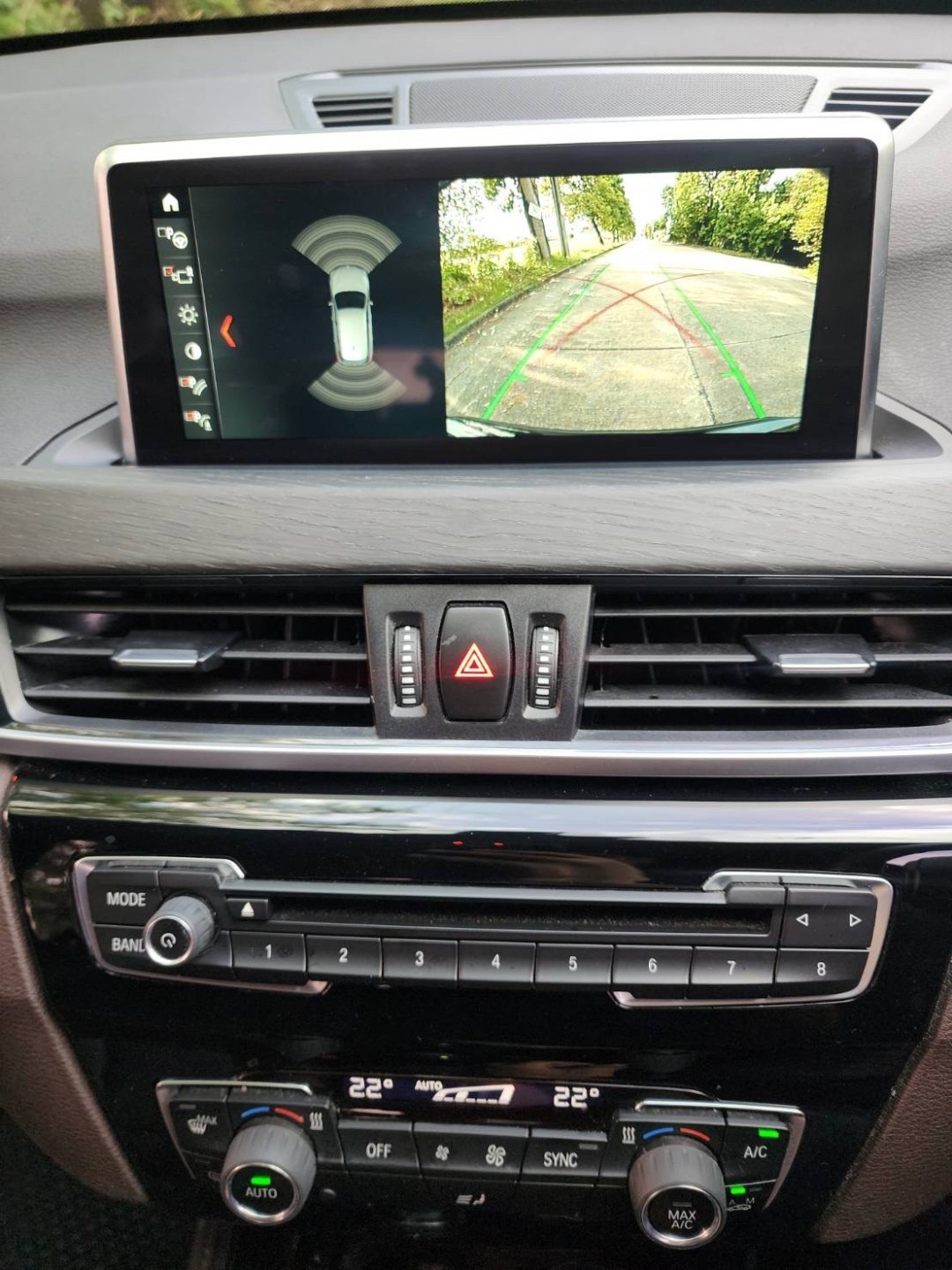 2019 BMW X1 F48 สีดำ (รูปที่ 6)