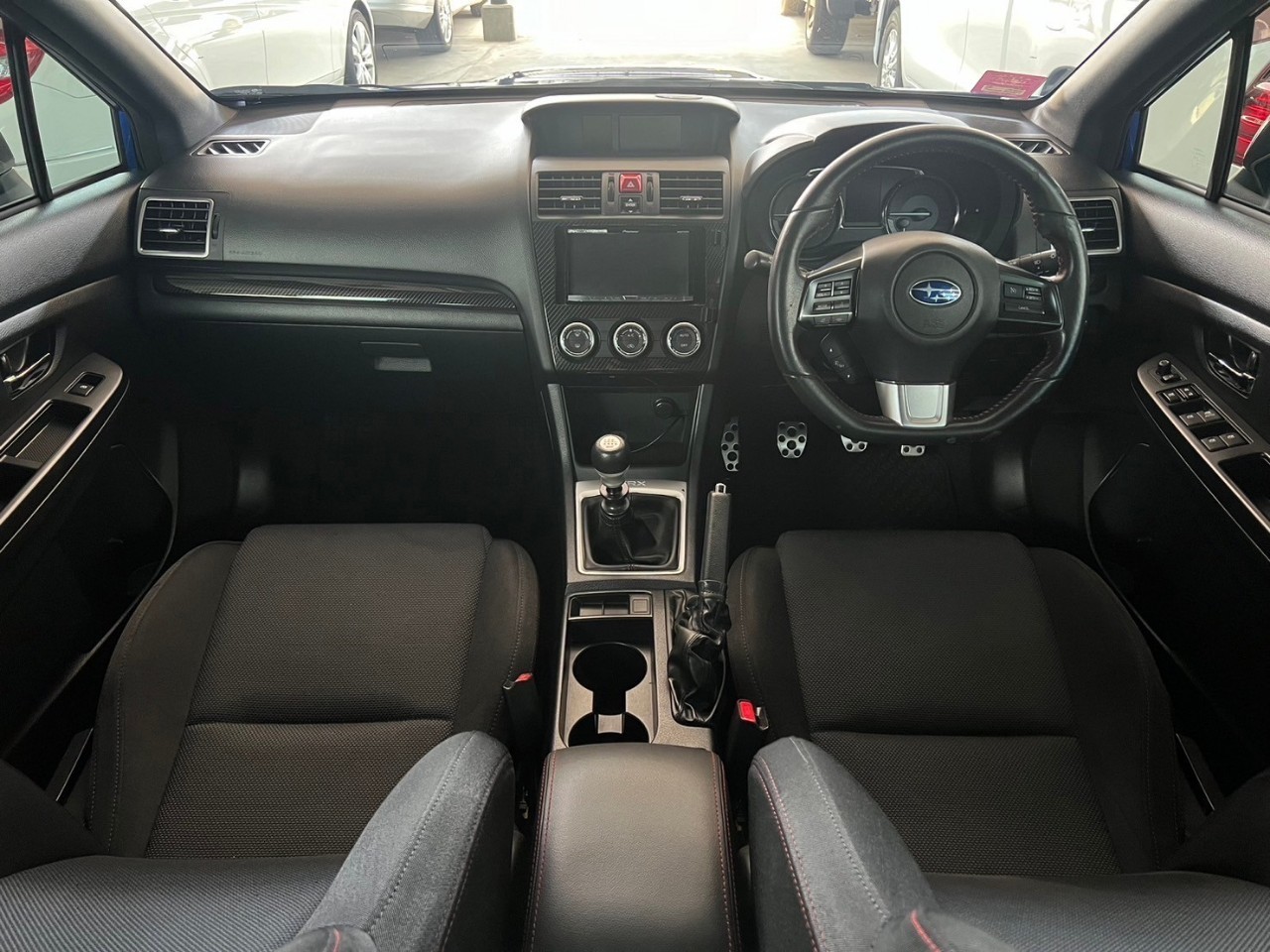 2015 Subaru Impreza (WRX) Gen4 ชุดแต่ง​ STi สีน้ำเงิน (รูปที่ 14)