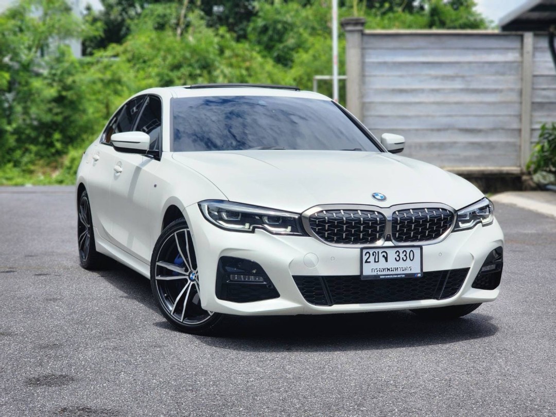 2020 BMW 332i E46 สีขาว (รูปที่ 12)