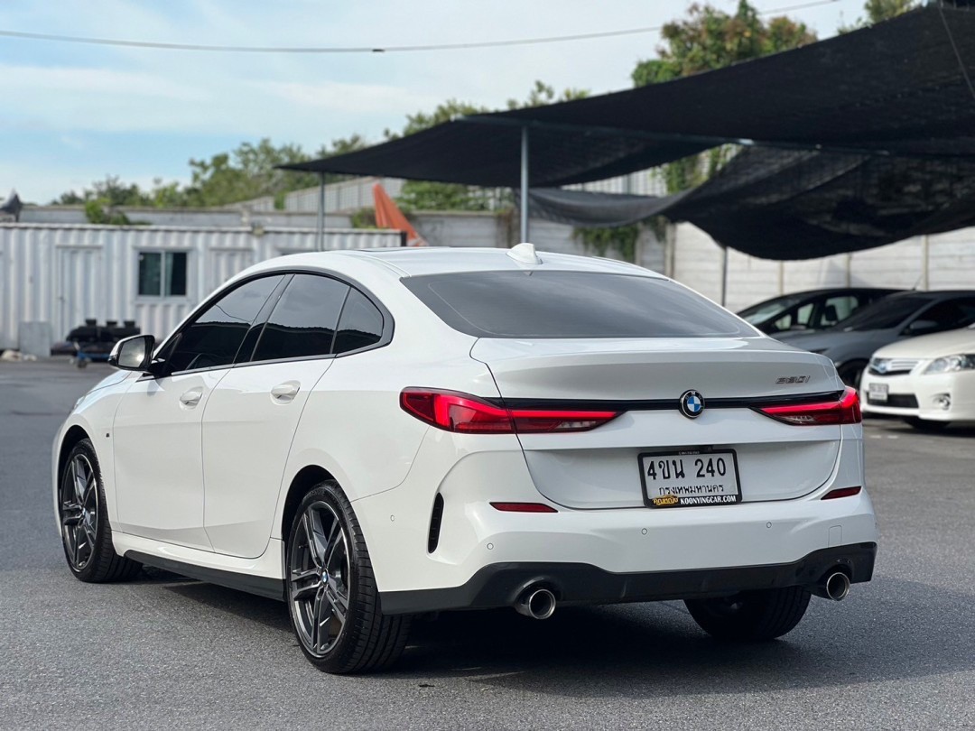 2022 BMW 220i Gran Coupe M Sport F44 สีขาว (รูปที่ 7)