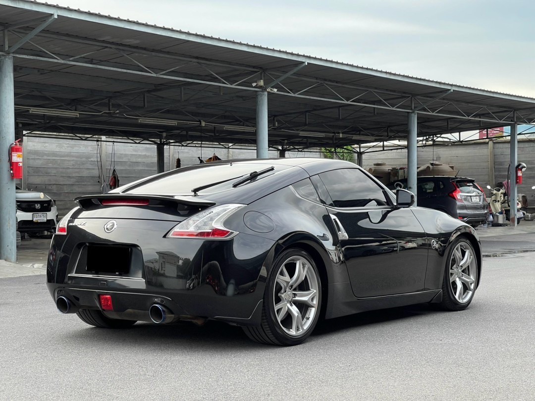 2009 Nissan Fairlady Z 370Z สีดำ (รูปที่ 8)