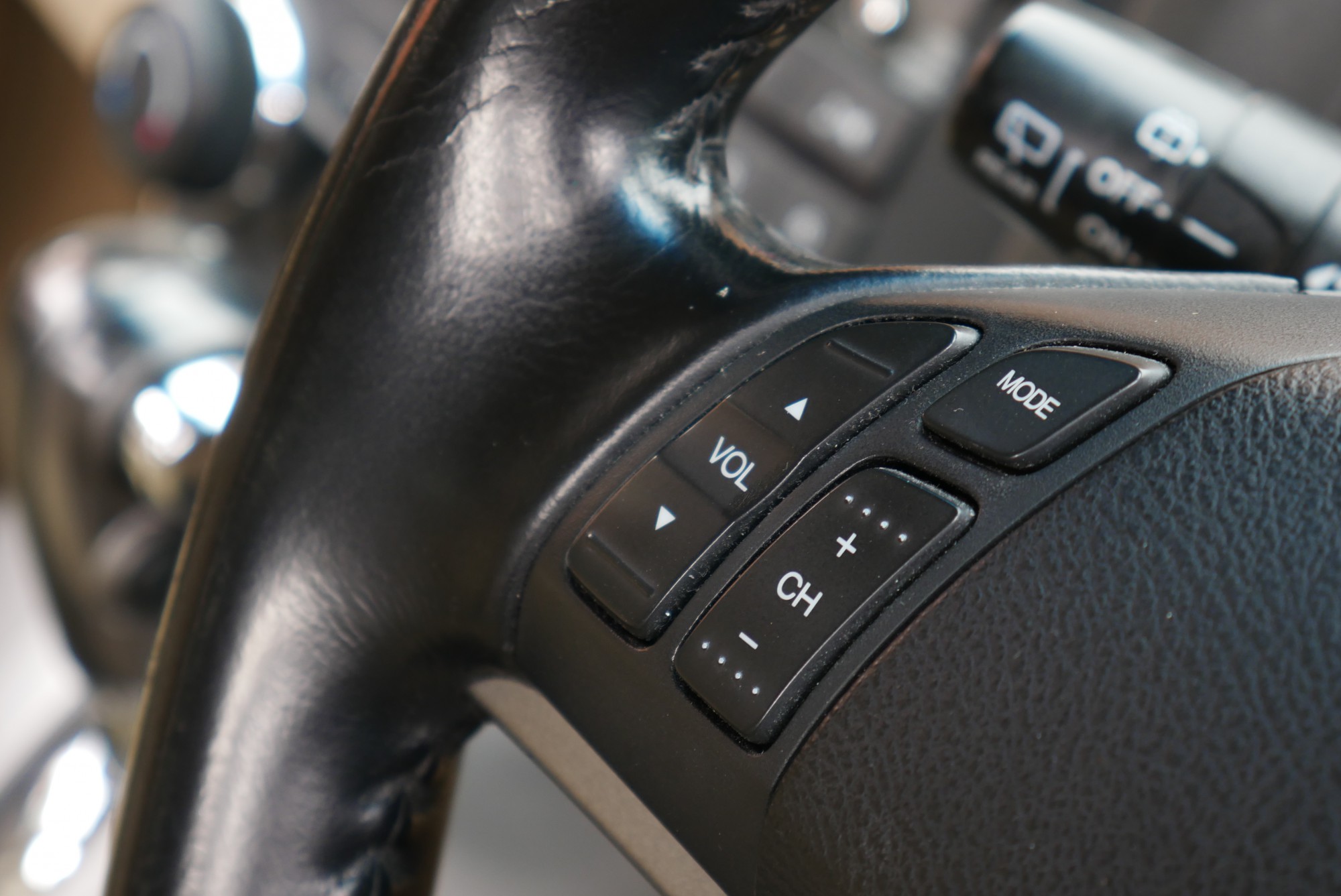 HONDA CR-V G3 2.0E AWD AT ปี2010 สีเทา (รูปที่ 7)