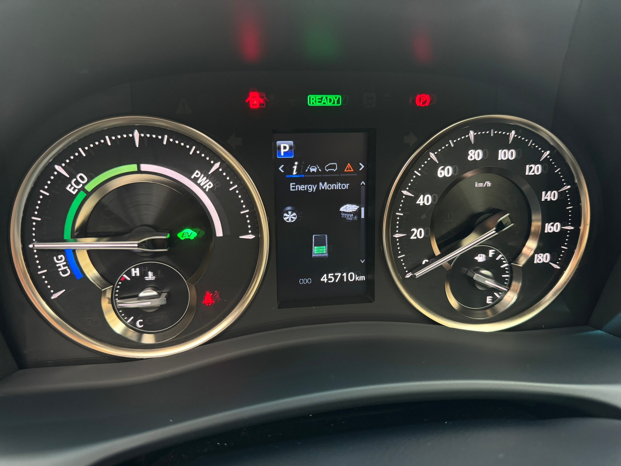 2022 Lexus LM300h (Executive 4 Seats) สีดำ (รูปที่ 2)