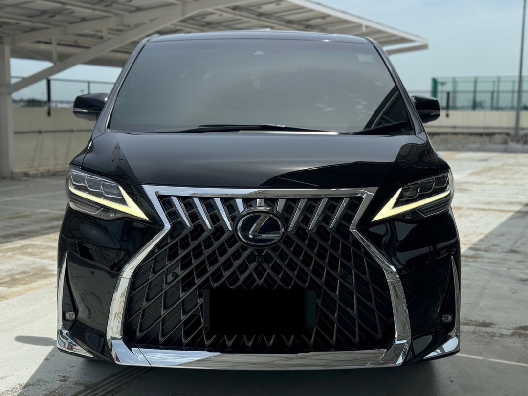 2022 Lexus LM300h (Executive 4 Seats) สีดำ (รูปที่ 12)