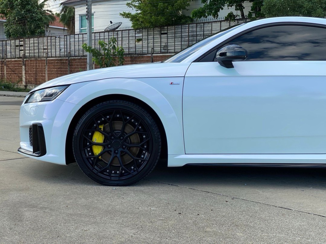 2021 Audi TT สีขาว (รูปที่ 9)