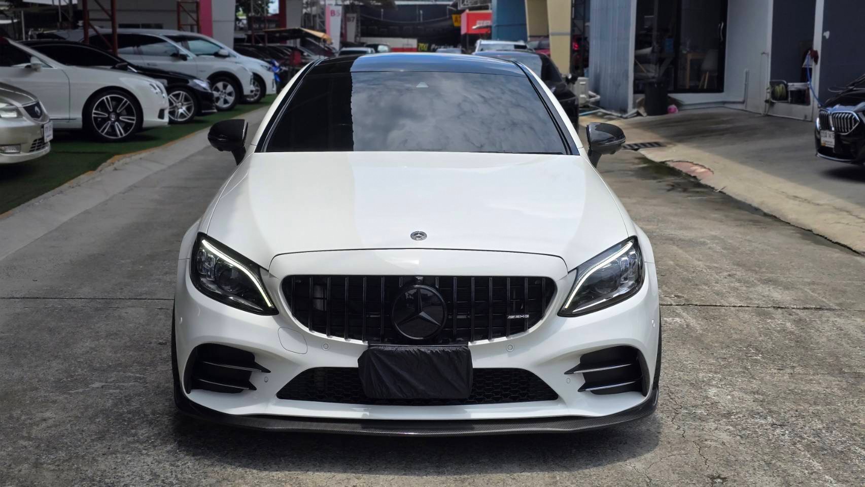 2020 Mercedes-Benz C-Class Coupe C43 AMG สีขาว (รูปที่ 10)