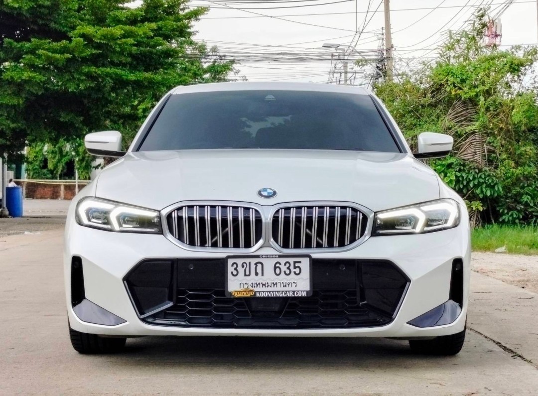 2023 BMW 320d M Sport G20 LCI สีขาว (รูปที่ 9)
