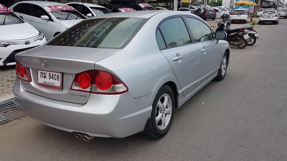 Honda Civic FD ปี 2008 สีเงิน (รูปที่ 3)