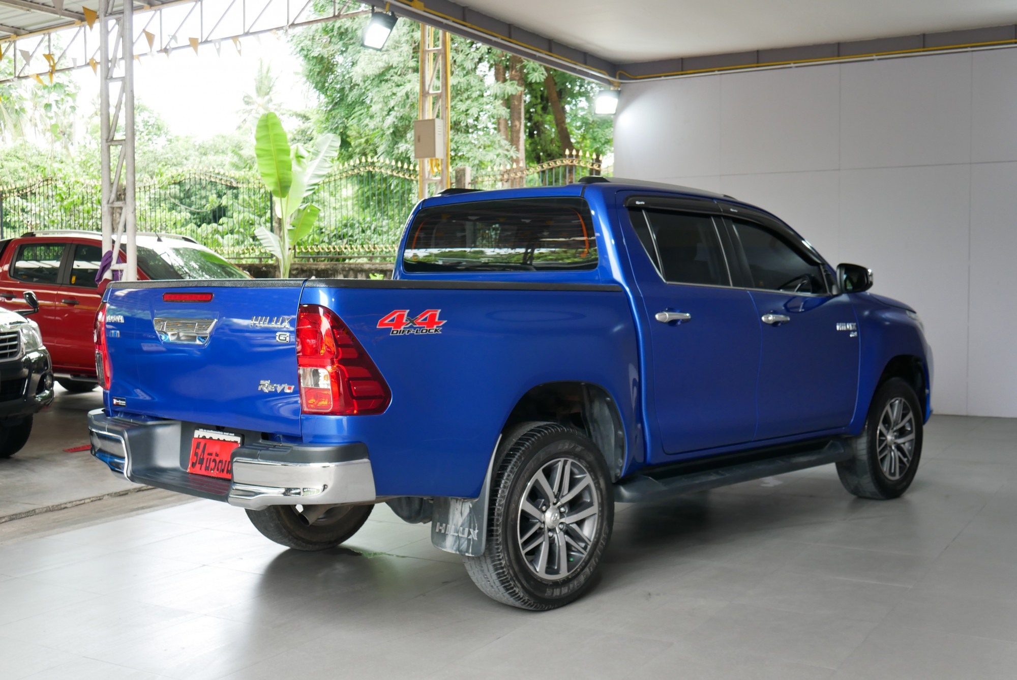 TOYOTA REVO DOUBLECAB 2.8 G 4X4 ปี 2015 สีน้ำเงิน