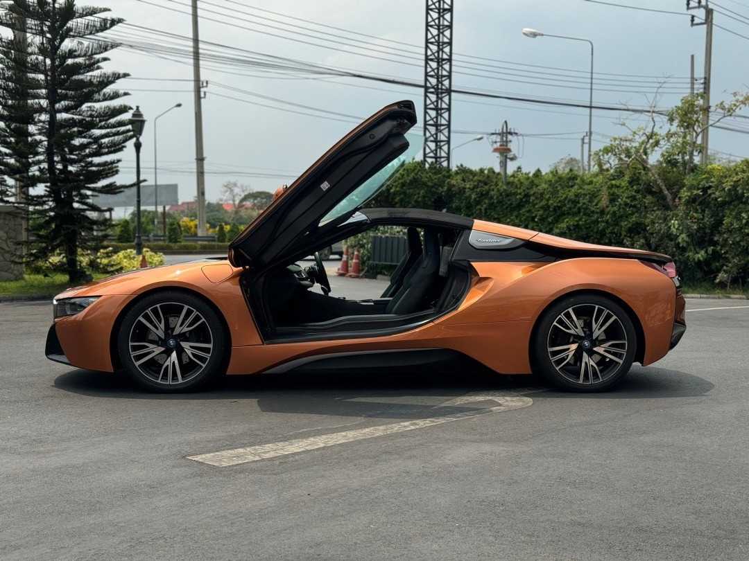 2018 BMW i8 Roadster สีส้ม (รูปที่ 9)