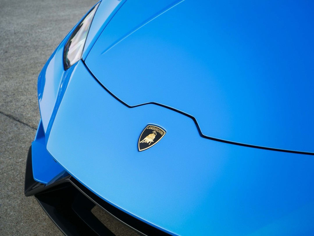 2020 Lamborghini Huracan EVO สีฟ้า (รูปที่ 11)