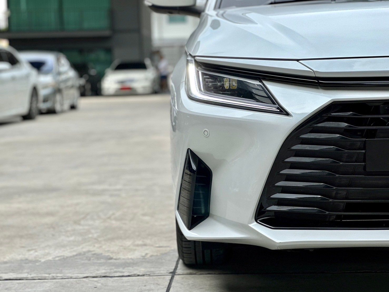 Toyota Yaris Ativ 1.2 Premium ปี 2023 ไมล์แท้แค่ 6 พันโล ❗️ราคามือสองแต่ สภาพป้ายแดง (รูปที่ 16)