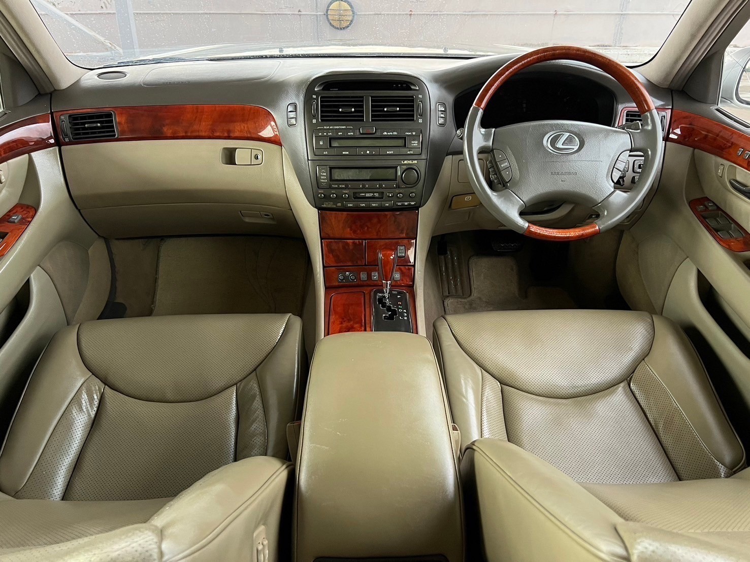 2003 Lexus Gen3 LS430 สีทอง (รูปที่ 14)