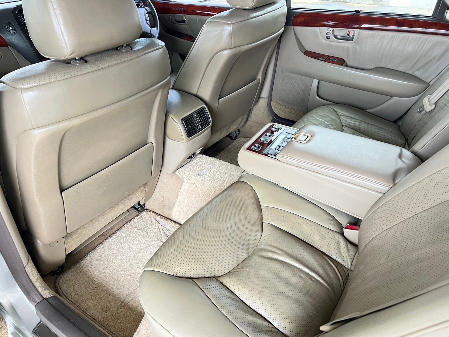 2003 Lexus Gen3 LS430 สีทอง (รูปที่ 17)