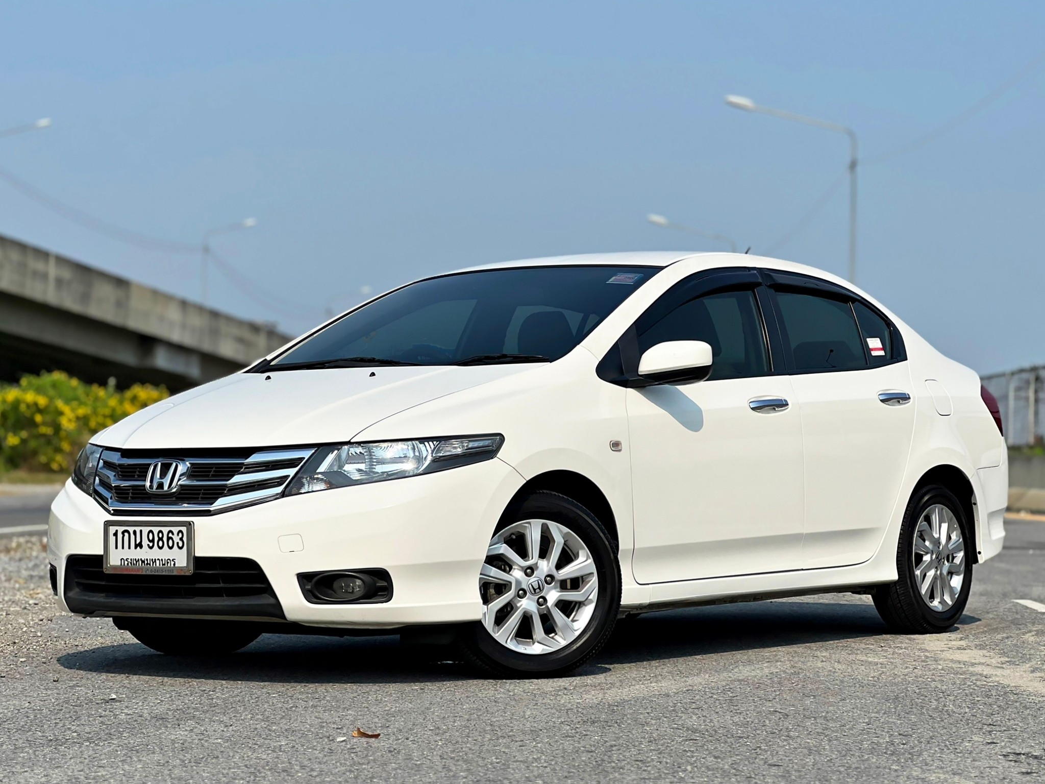 Honda City รุ่น V 1500cc. เกียร์ออโต้ ปี2013 จัดเต็ม ไมล์แท้ 50,000 km. (รูปที่ 6)