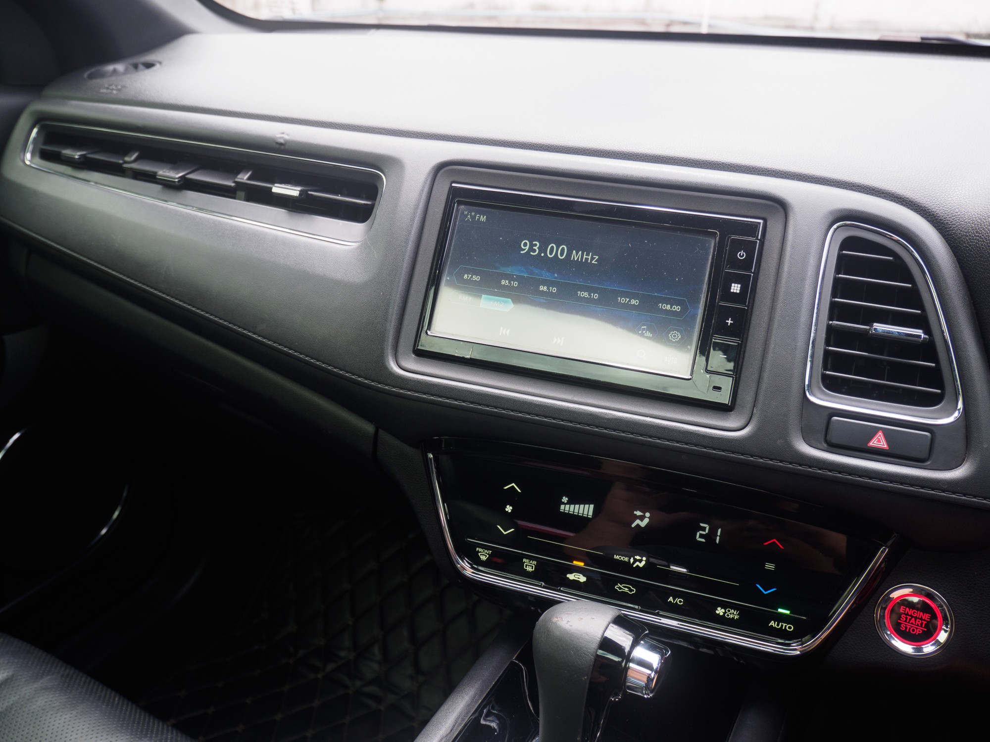 2019 Honda HR-V สีดำ (รูปที่ 12)