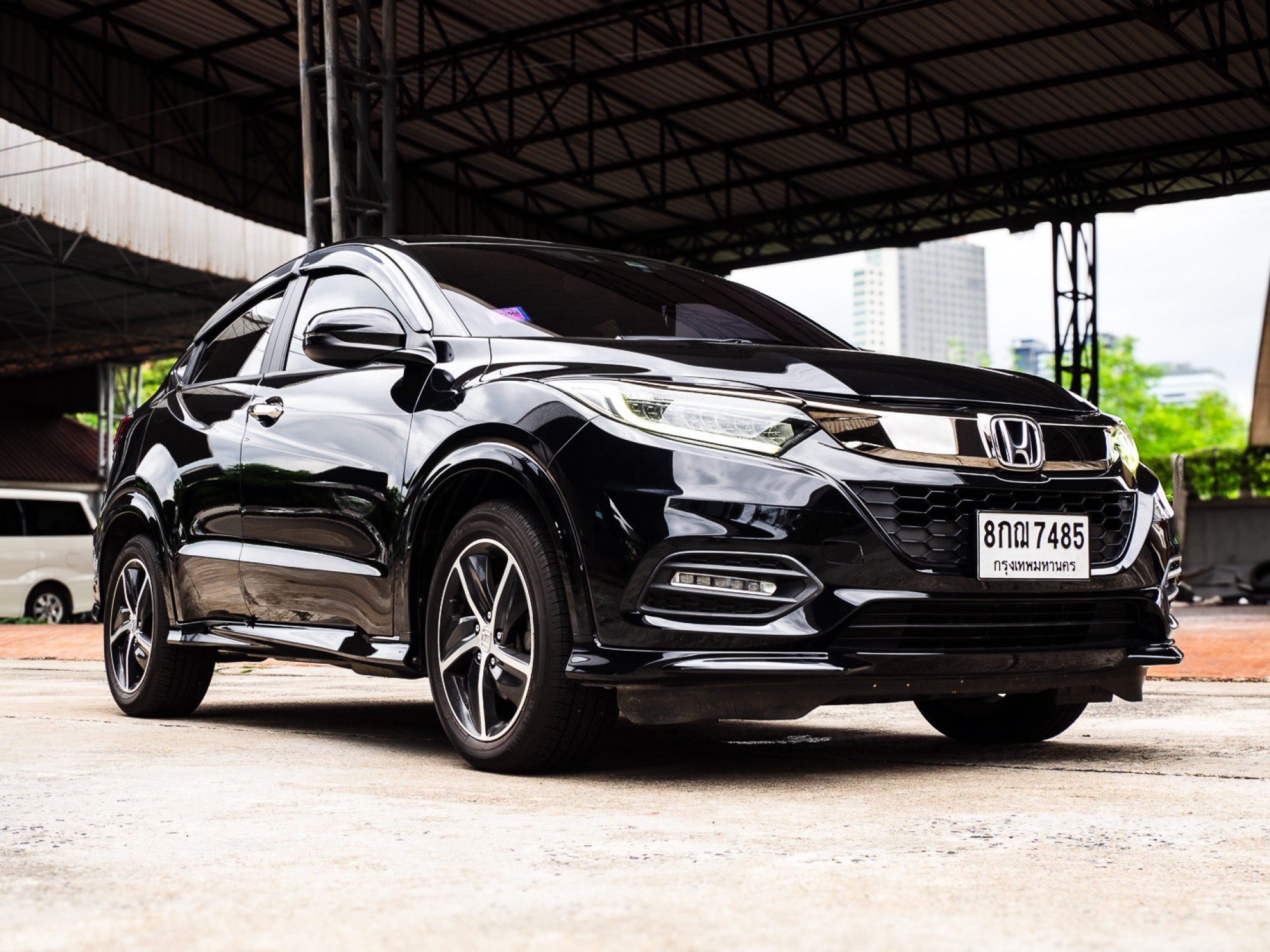 2019 Honda HR-V สีดำ (รูปที่ 3)