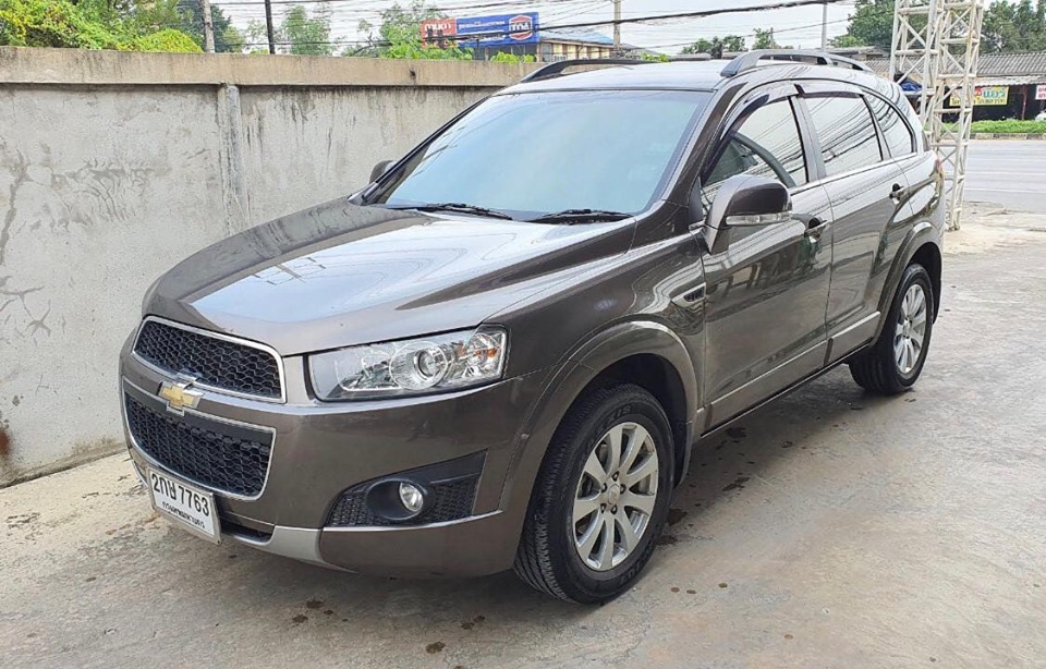 Chevrolet Captiva ไมเนอร์เชนจ์1 ปี 2013 สีน้ำตาล