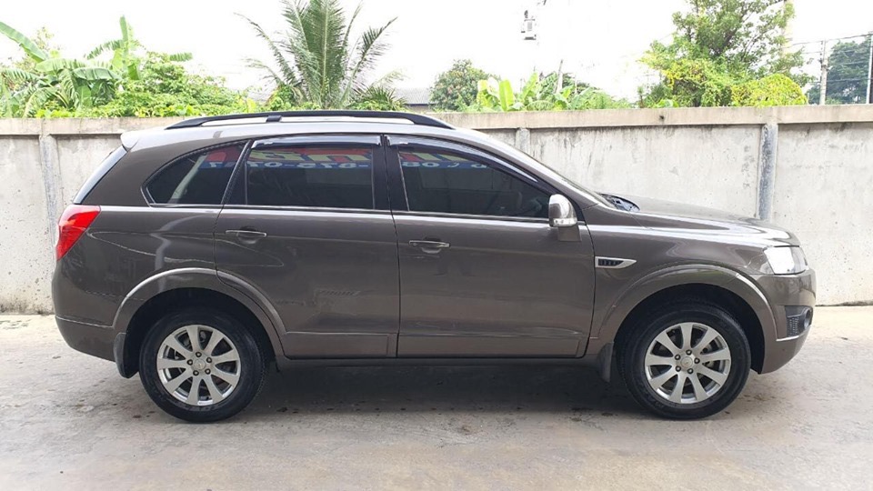 Chevrolet Captiva ไมเนอร์เชนจ์1 ปี 2013 สีน้ำตาล (รูปที่ 6)